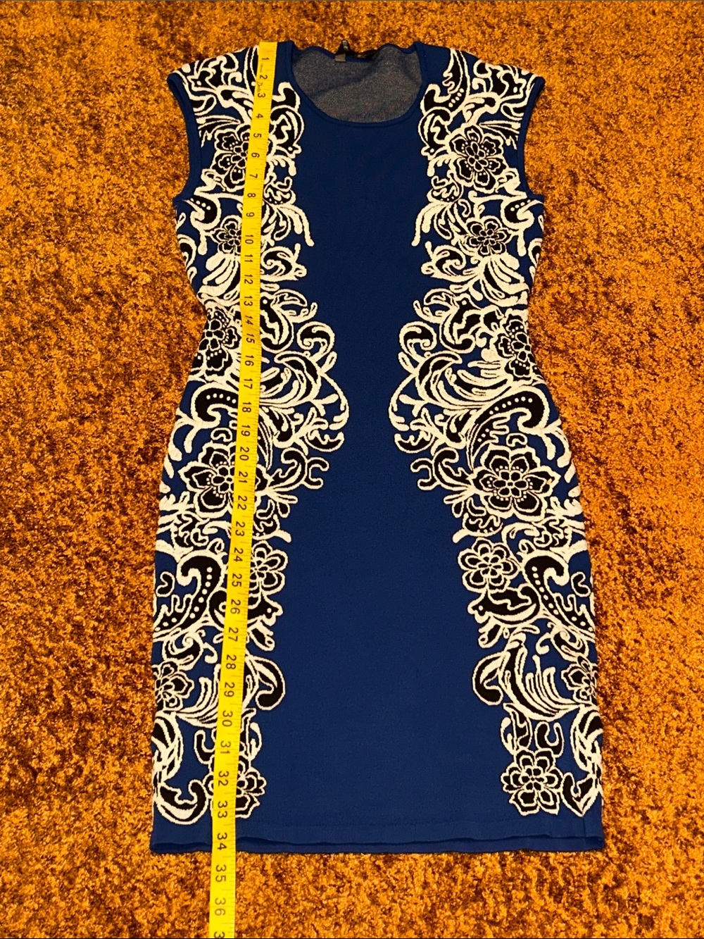 BCBGMaxAzria Cobalt Blue Midi Dress with White Floral Lace - Picture 3 of 9